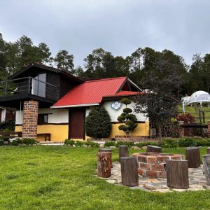 CABAÑA NUBE EN ZONA GLAMPING